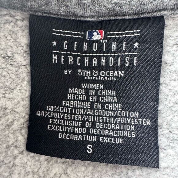 MLB Detroit Tigers Logo Graphic Raglan Sweatshirt - Picture 8 of 8